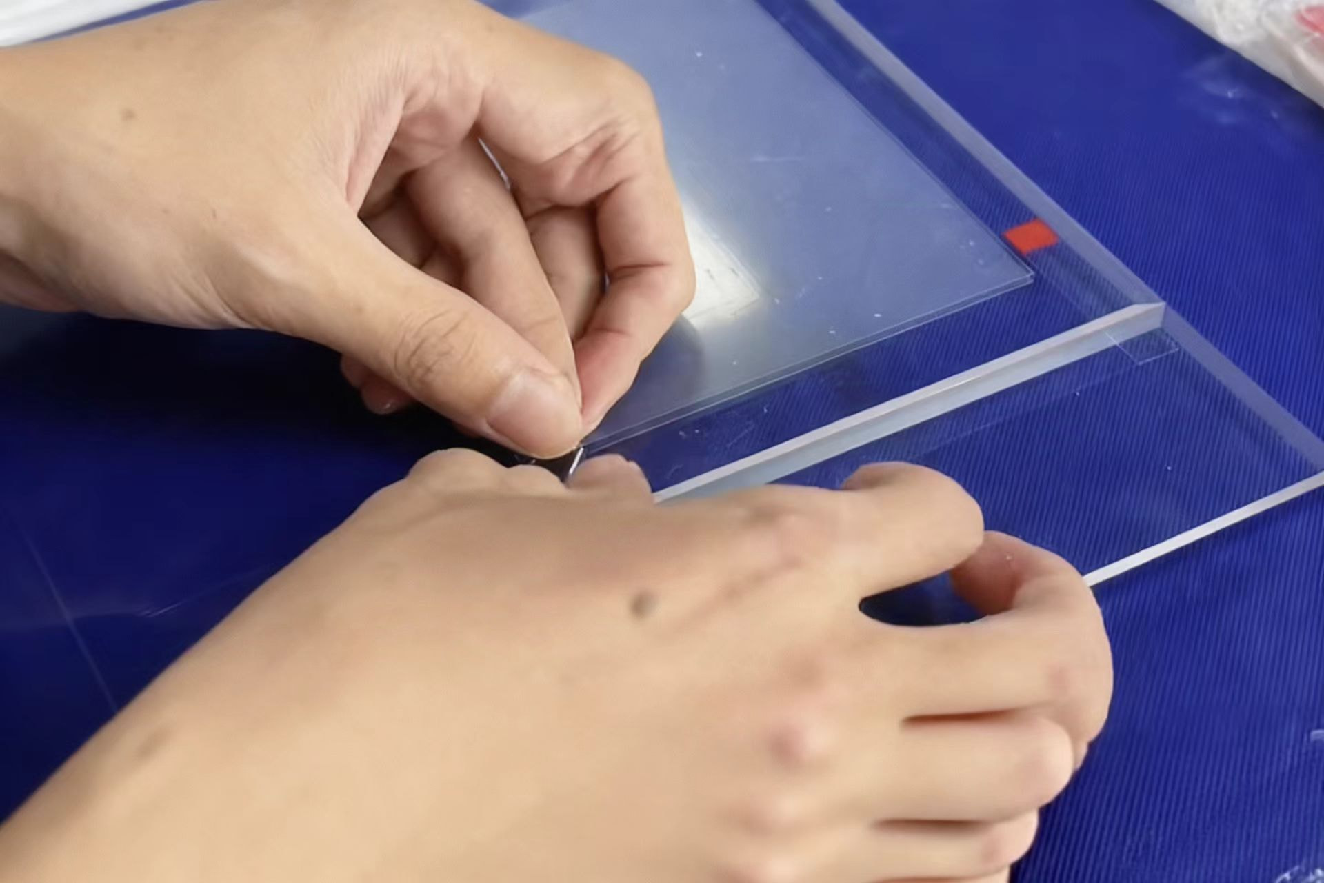 Acrylic Glue Butt Joint Applications